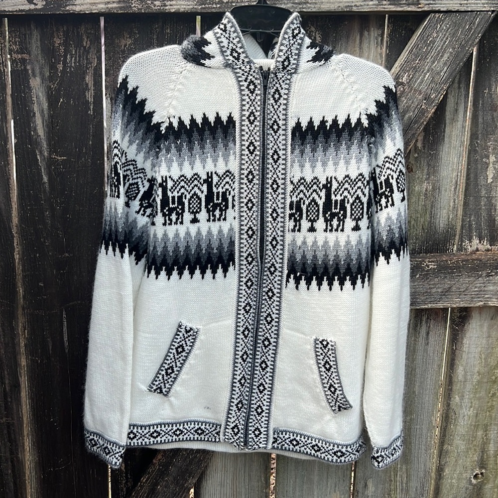 Peruvian zip up hoodie - Womens Medium